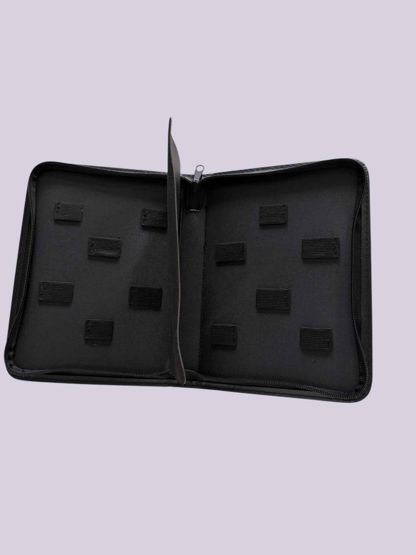 PetShop Saksisalkku, 8 sakselle