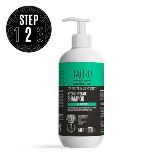 Tauro Intense Hydrate Shampoo valkoisille ja vaaleille turkeille